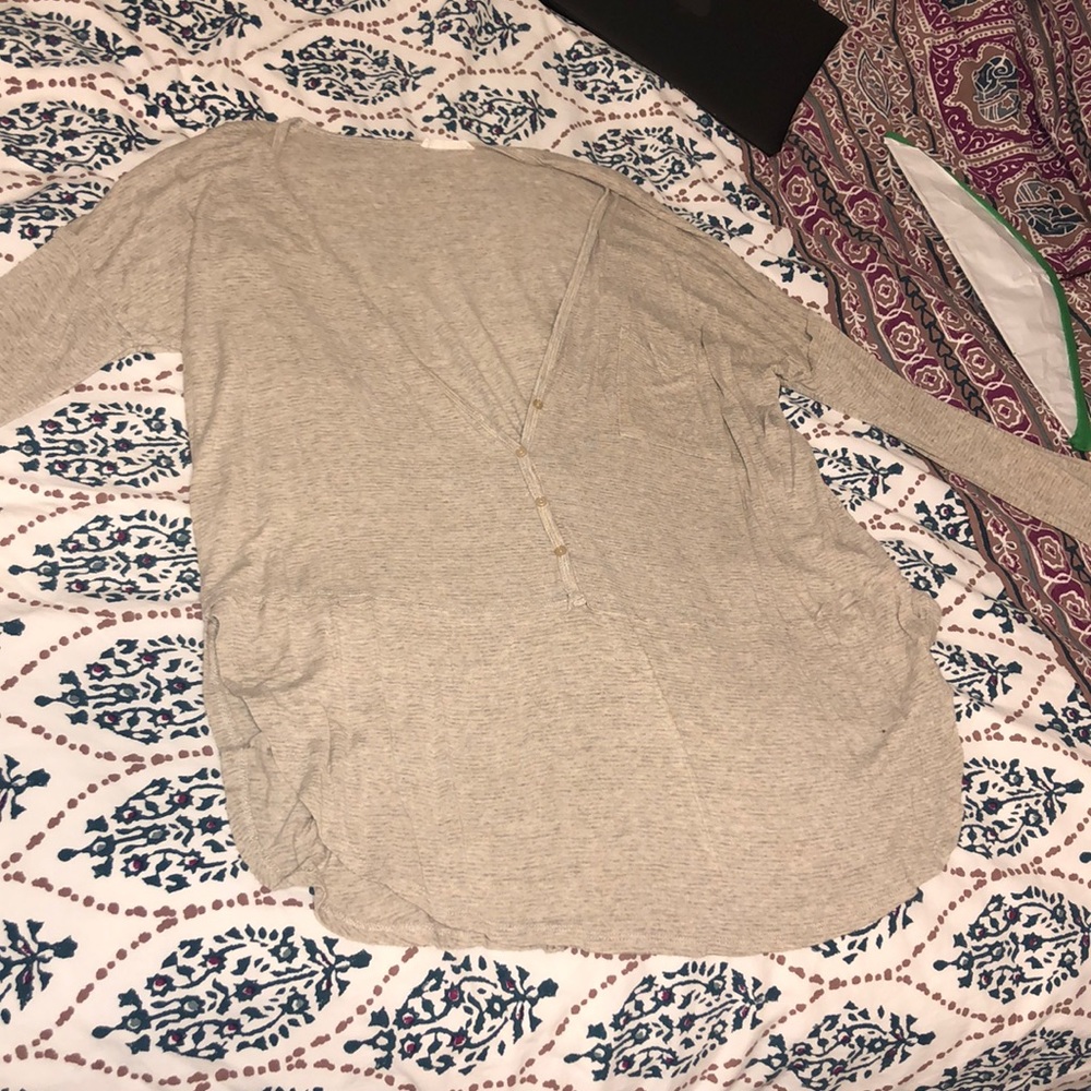Thin long sleeve